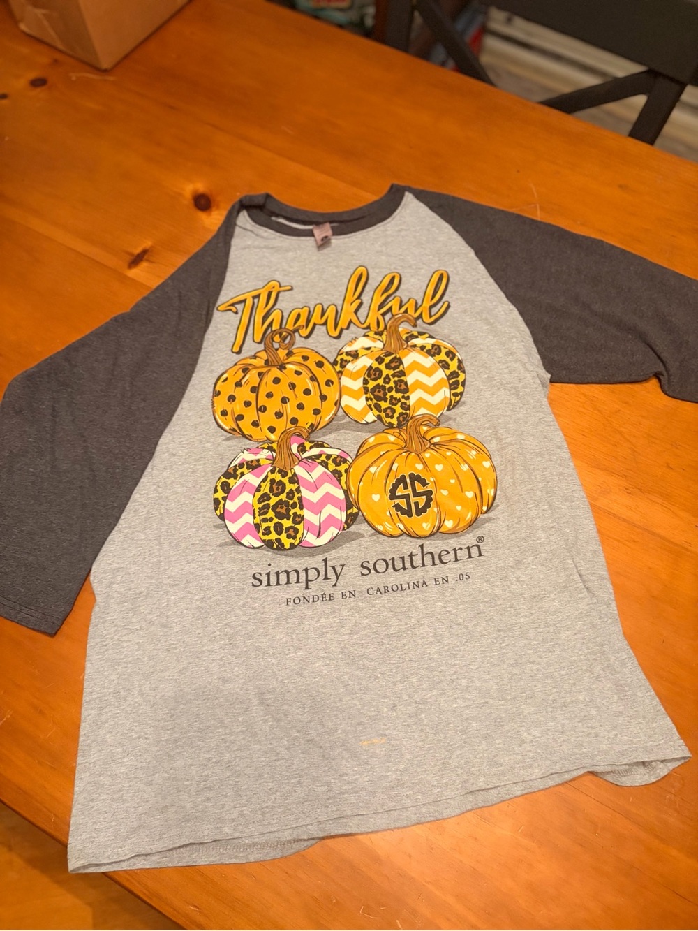 Simply Southern Thankful' Grey & Charcoal Raglan Shirt
